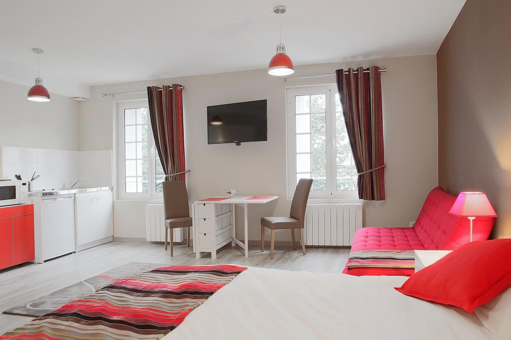 Studios Du Marche Au Bois Périgueux Стая снимка
